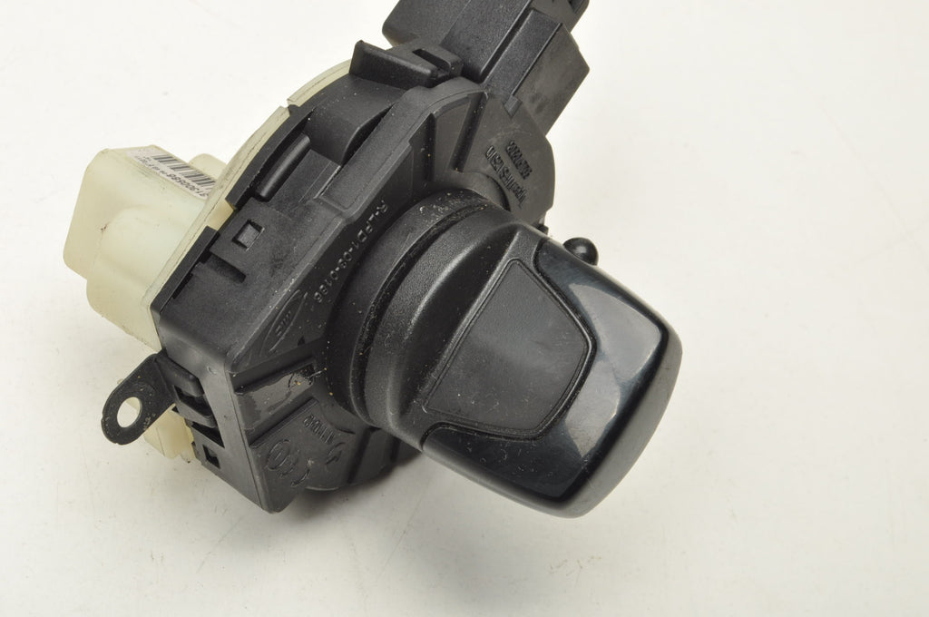 VOLVO C30 S40 II V50 C70 IGNITION KEY 31300586