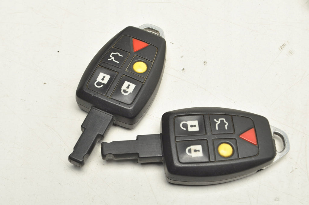 VOLVO C30 S40 II V50 C70 II 2.0 D BOX MODULE BSI KEYS 31254317
