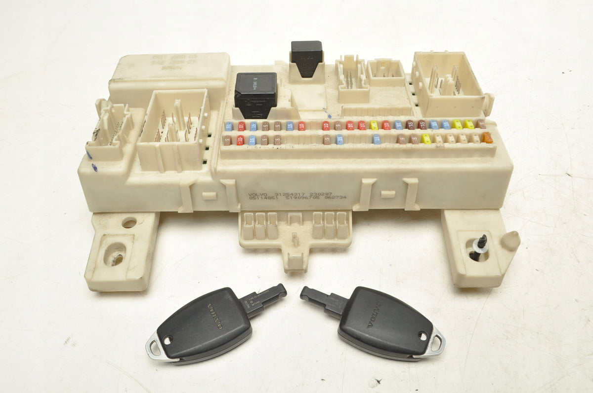 VOLVO C30 S40 II V50 C70 II 2.0 D BOX MODULE BSI KEYS 31254317