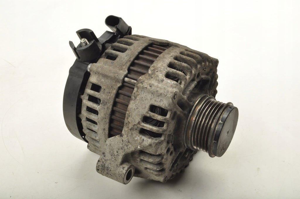 VOLVO C30 S40 II V50 C70 II 2.4 D5 180KM ALTERNATOR 30773111