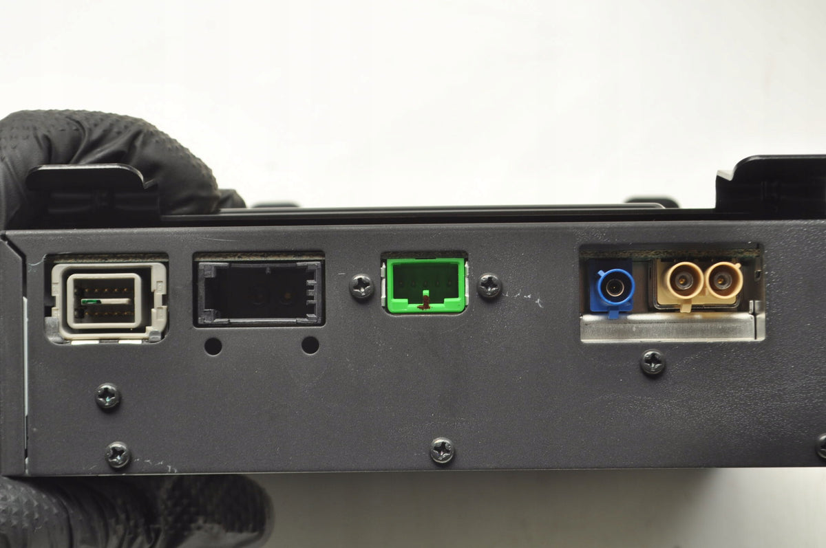 VOLVO C30 S40 II V50 C70 II 31357743 NAVIGATION PLATE READER