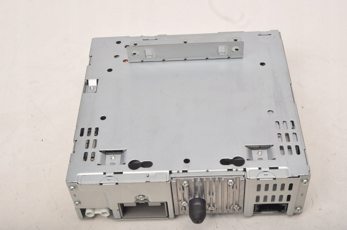 VOLVO C30 S40 II V50 C70 II RADIO DYNAUDIO 31210342