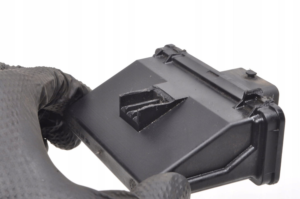 VOLVO C30 S40 II V50 C70 MODULE LAMP DRIVER 130732925401