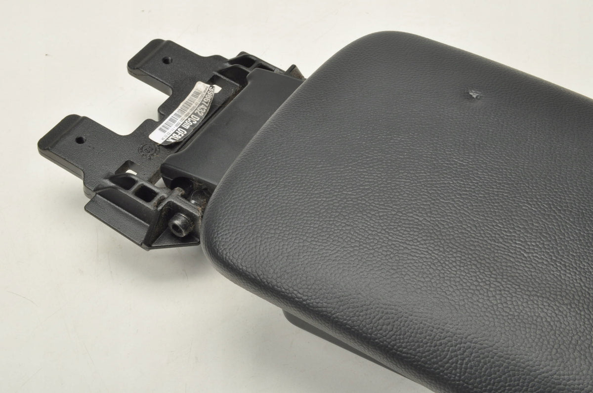 VOLVO C30 S40 II V50 LEATHER ARMREST 39867432 LIFT