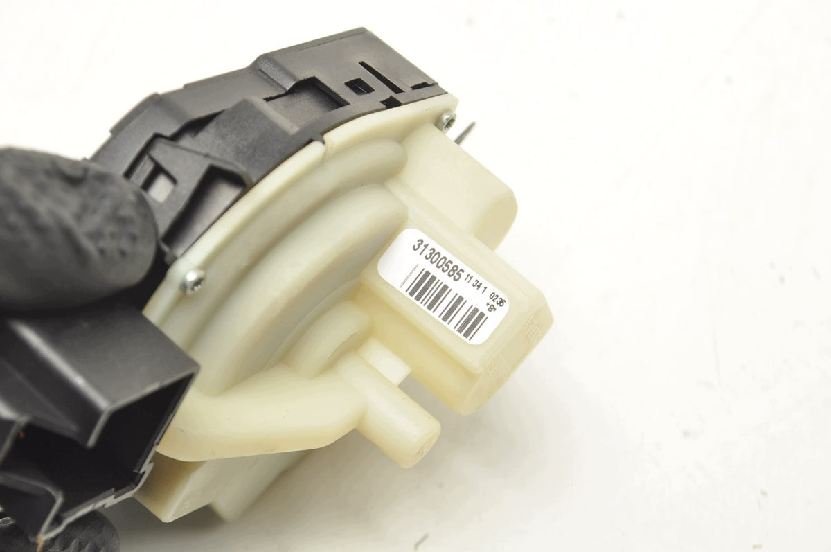 VOLVO C30 S40 II V50 LIFT 31300585