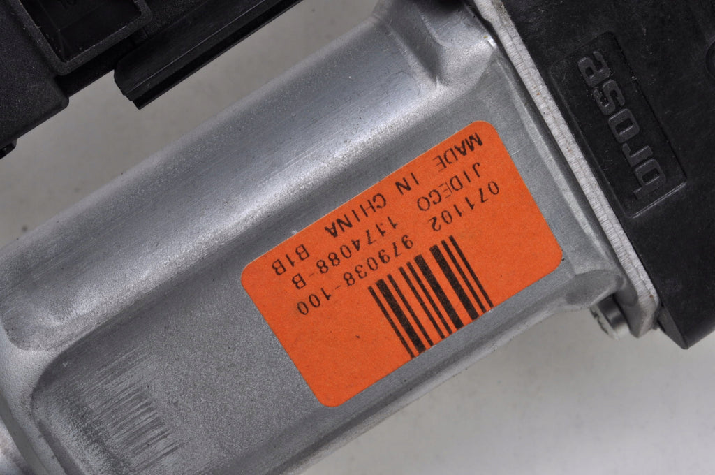 VOLVO C30 S40 II V50 WINDSCREEN MOTOR RIGHT FRONT LIFT 31264786AA