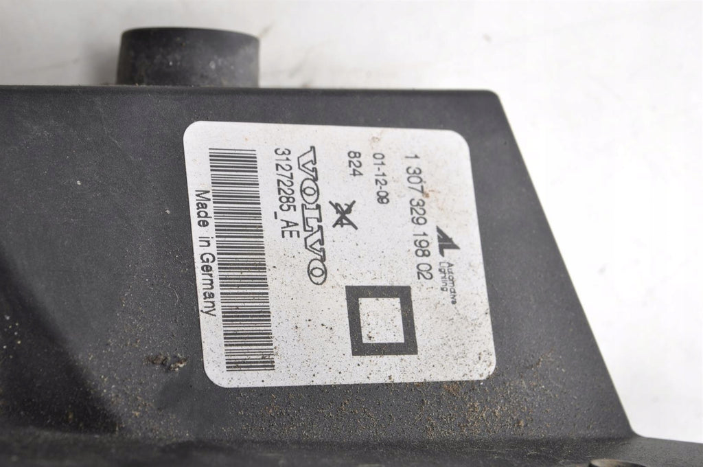 VOLVO C30 S40 LIGHT MODULE 130732919702 31272285