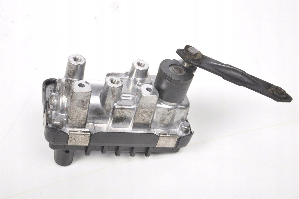 VOLVO C30 S40 V50 2.4 D5 TURBINE SETTER G-40