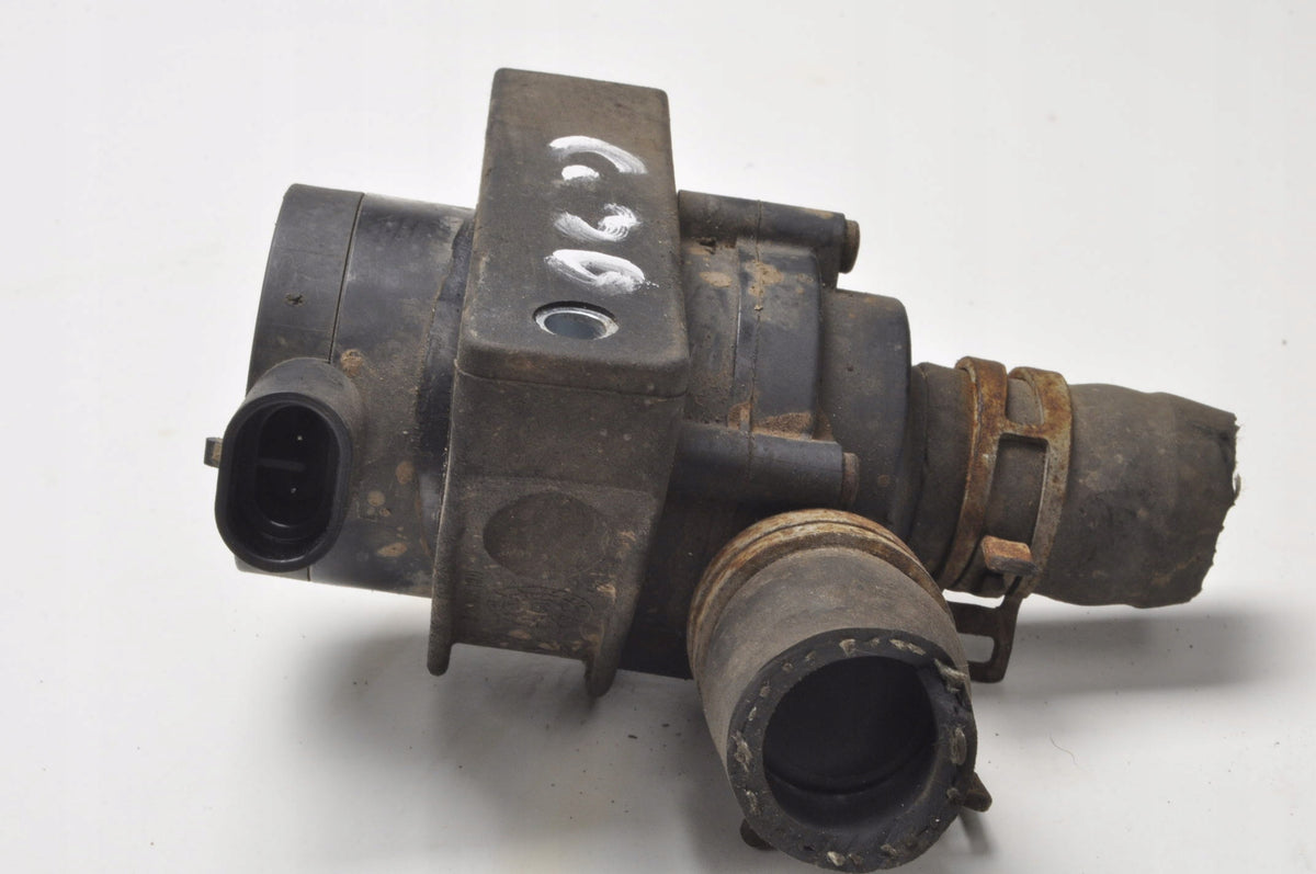 VOLVO C30 S40 V50 C70 1.6 D WATER PUMP