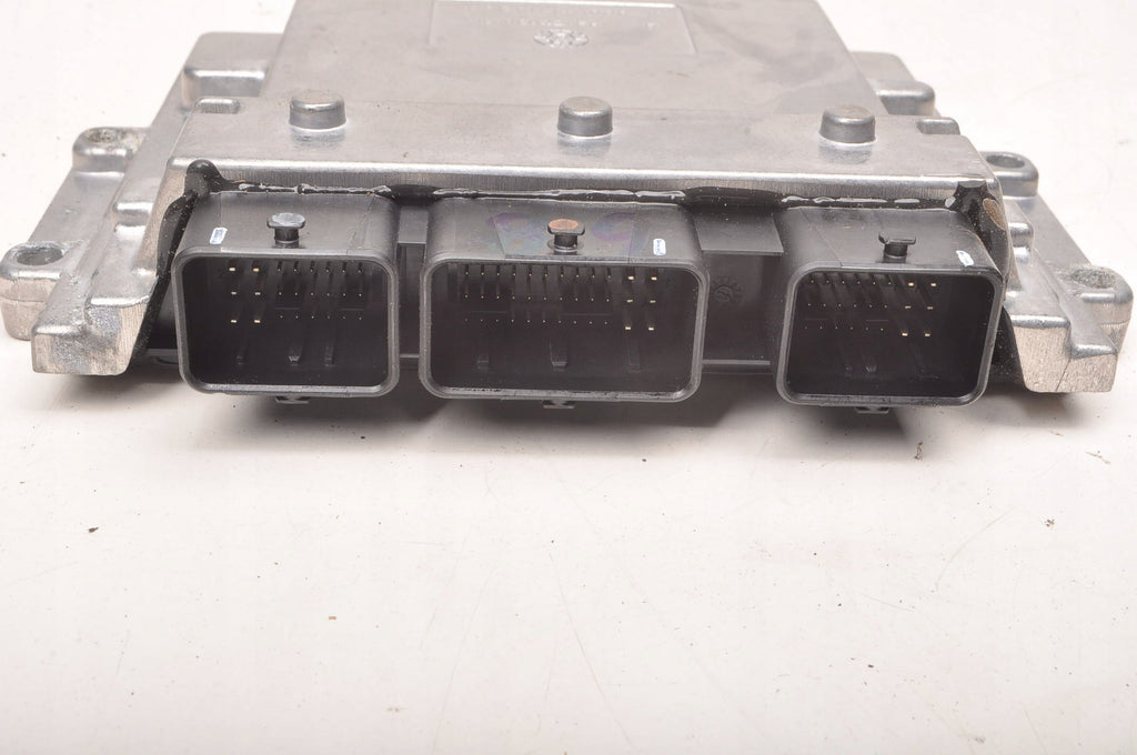 VOLVO C30 S40 V50 C70 2.0 16V 145KM COMPUTER ENGINE DRIVER 30788961