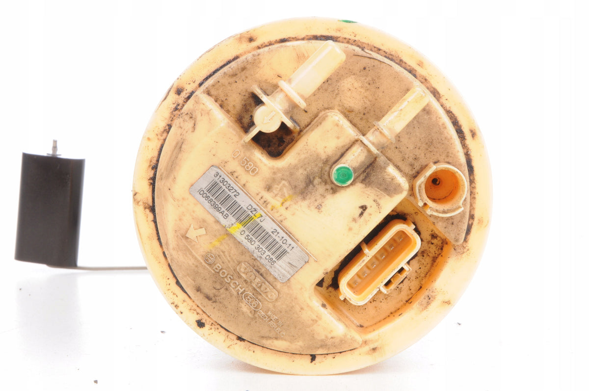 VOLVO C30 S40 V50 C70 D3 150KM FUEL PUMP 31303272