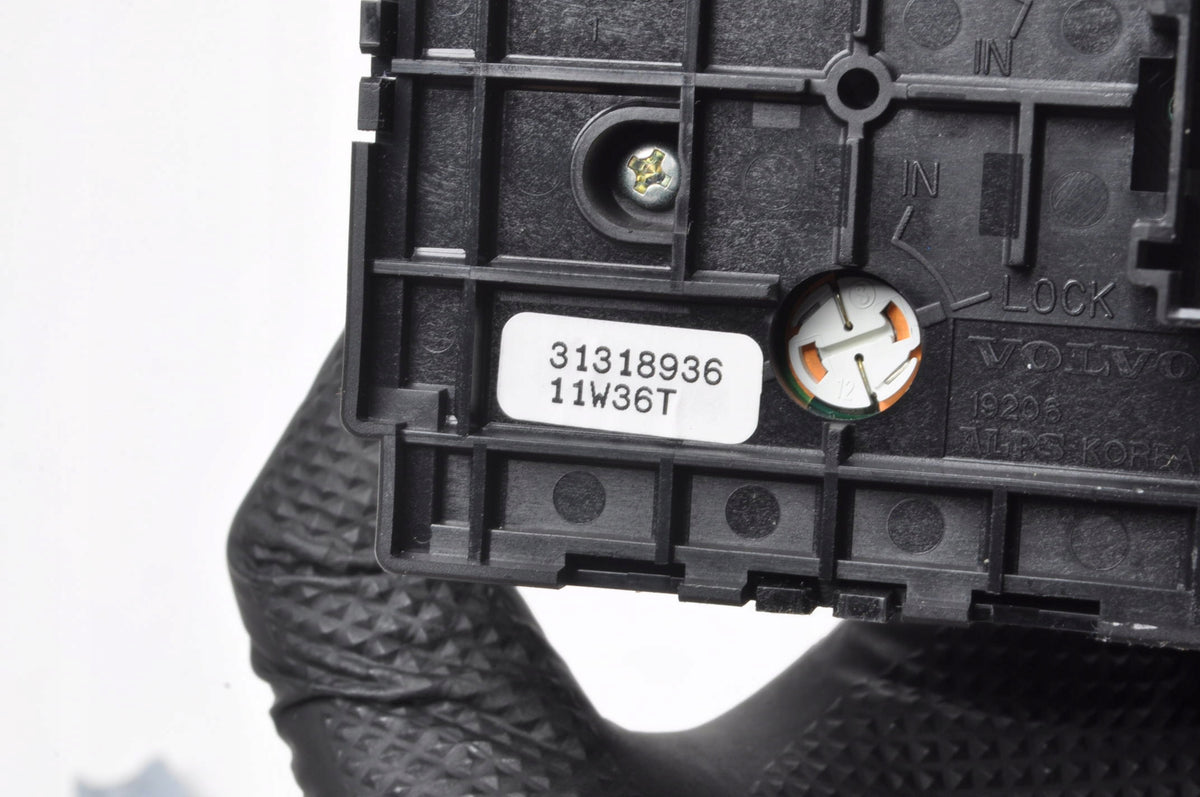 VOLVO C30 S40 V50 LIGHT SWITCH 31318936