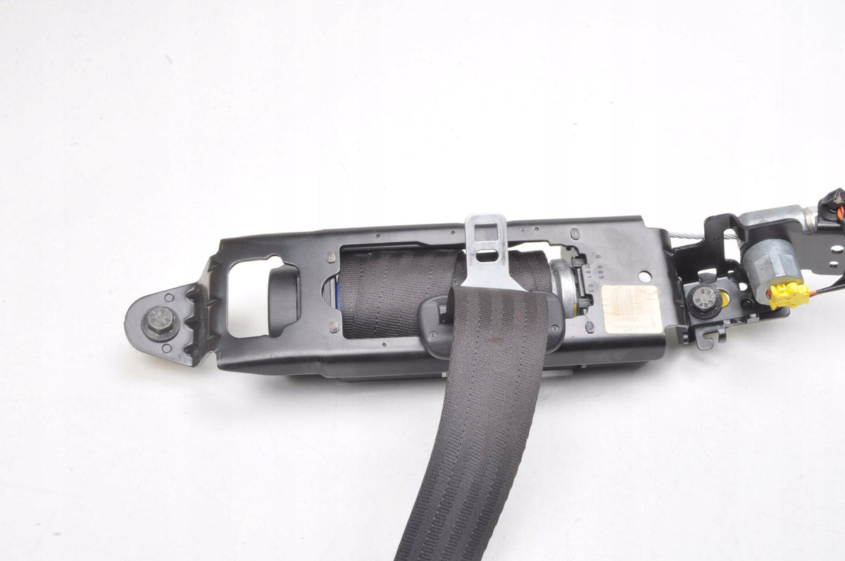VOLVO C30 SEAT BELT LEFT FRONT 30642222