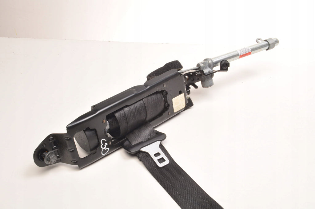 VOLVO C30 SEAT BELT LEFT FRONT HB 3D 9123536