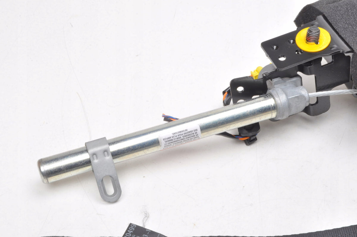 VOLVO C30 SEAT BELT RIGHT FRONT LIFT HB 3D 31320499