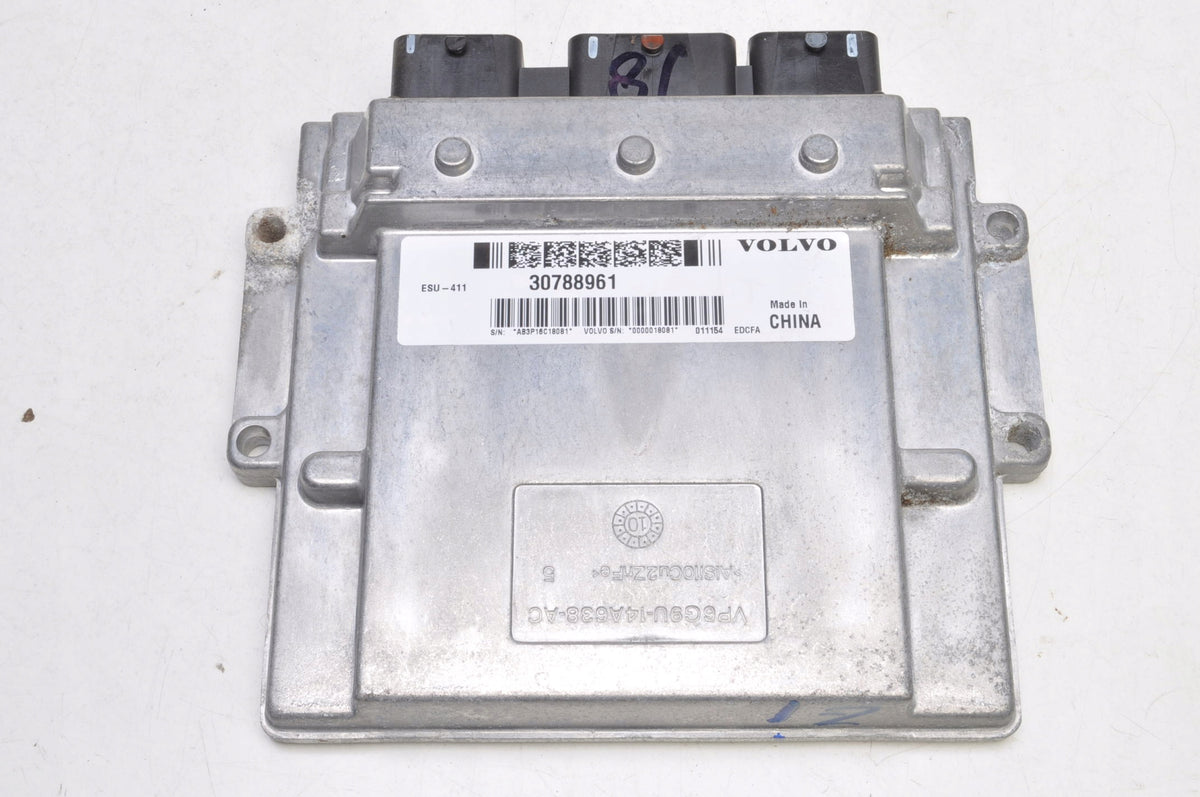 VOLVO C30 V50 C70 S40 II 2.0 16V 146KM COMPUTER ENGINE DRIVER 30788961