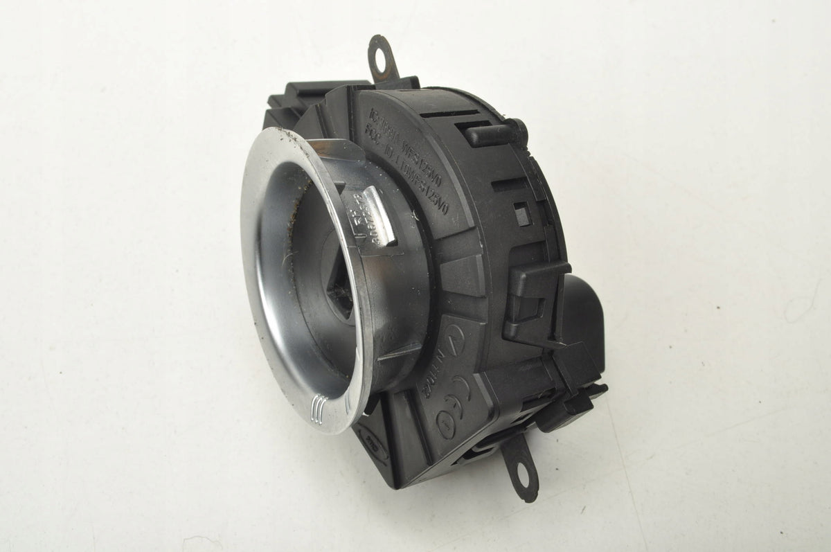 VOLVO C30 V50 C70 S40 II IGNITION 30768036