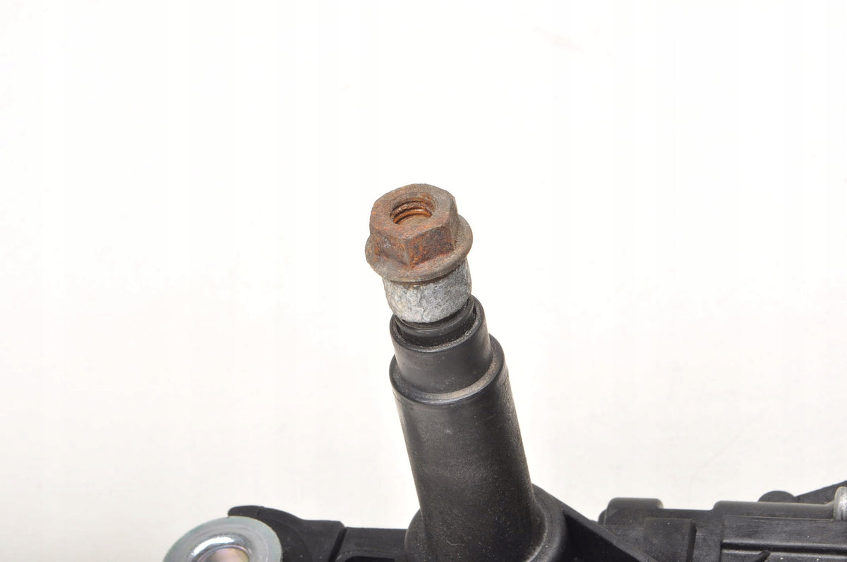 VOLVO C30 WIPER MOTOR REAR HB 3D 31217000