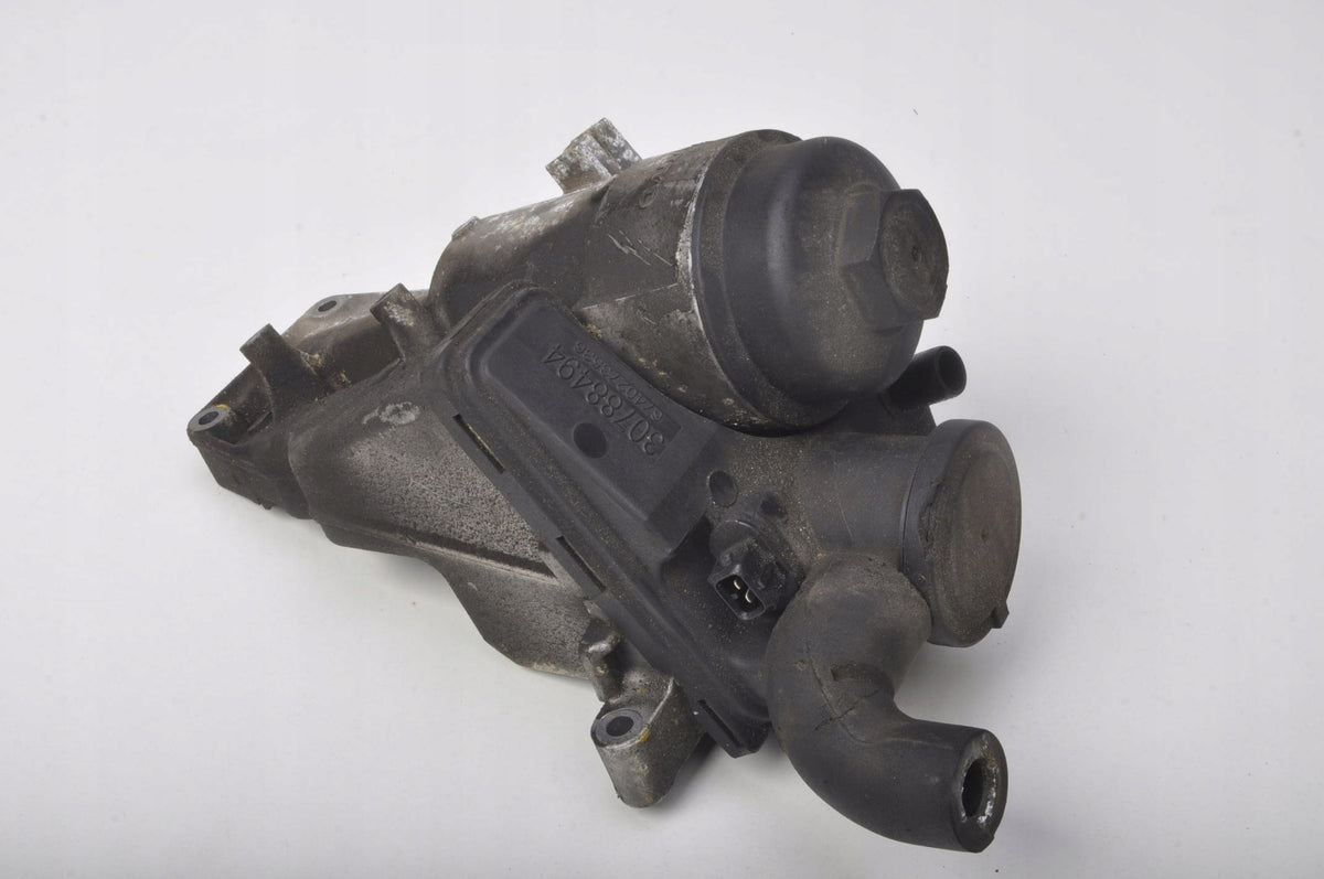 VOLVO C70 II 2.4 OIL FILTER COOLER 30788494