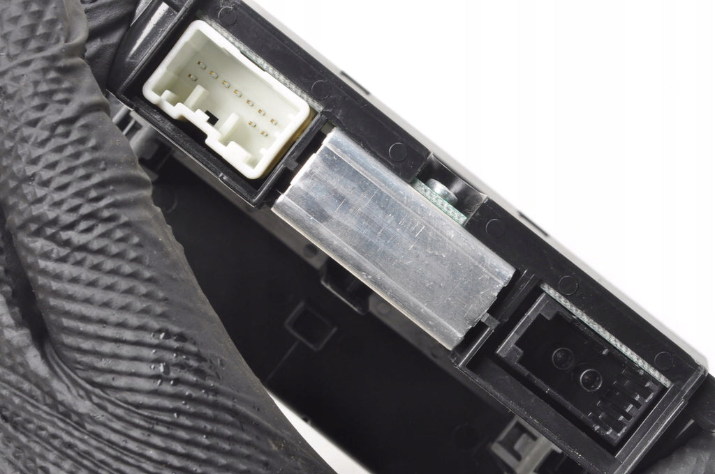 VOLVO C70 II DISPLAY SCREEN 31268052