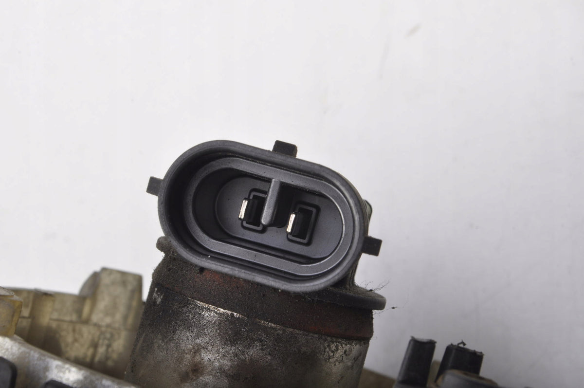 VOLVO C70 II HALOGEN LEFT 0305065001
