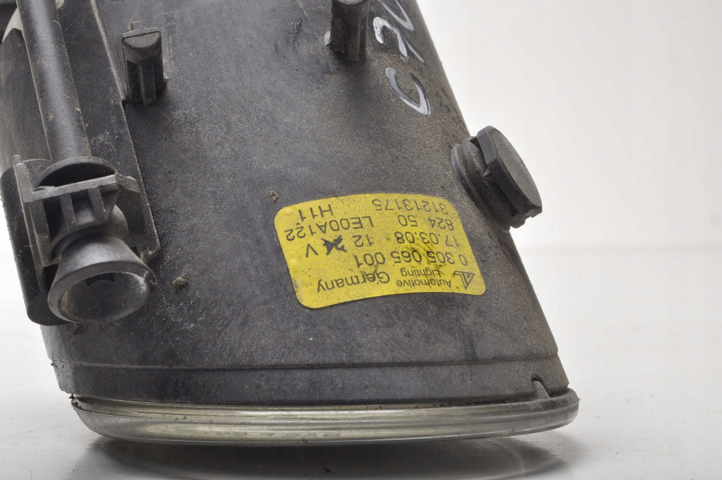 VOLVO C70 II HALOGEN LEFT 31213175