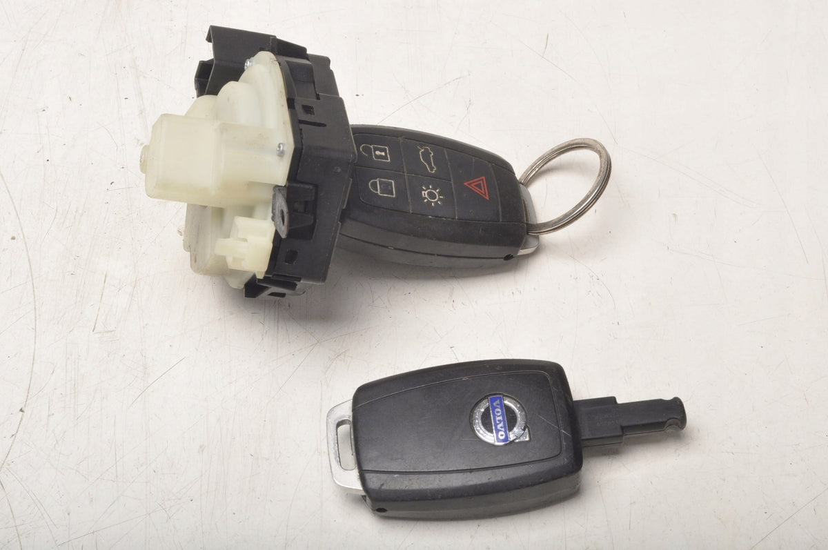 VOLVO C70 II IGNITION KEY 31300585
