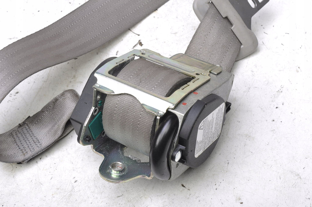 VOLVO C70 II SEAT BELT LEFT FRONT 31267568