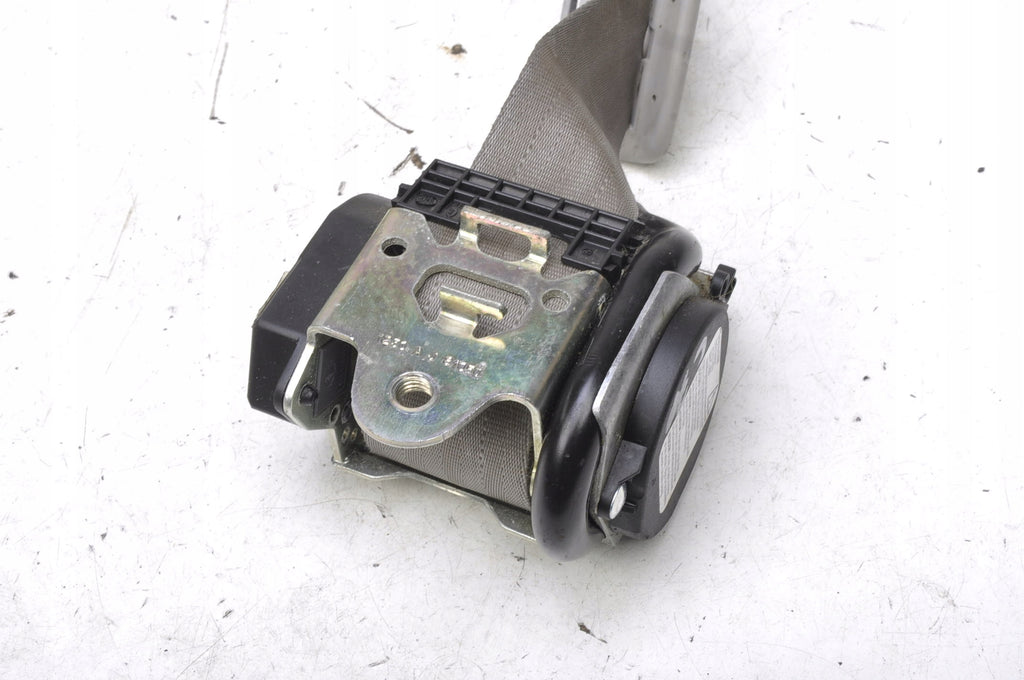 VOLVO C70 II SEAT BELT RIGHT FRONT 31267569