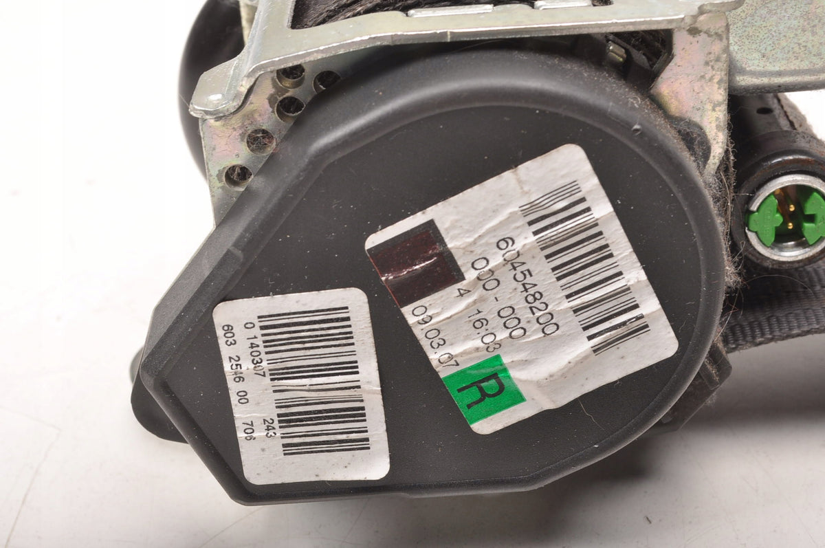 VOLVO C70 II SEAT BELT RIGHT FRONT 6841706