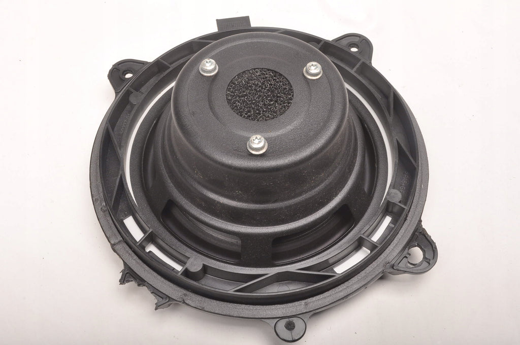 VOLVO C70 II SPEAKER DYNAUDIO 30679336