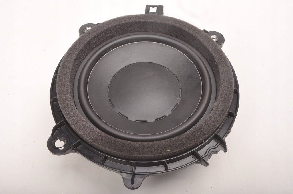 VOLVO C70 II SPEAKER DYNAUDIO 30679336