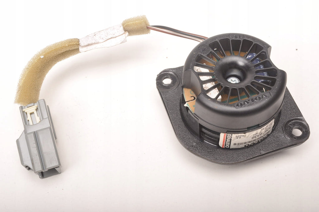VOLVO C70 II SPEAKER DYNAUDIO 30679339