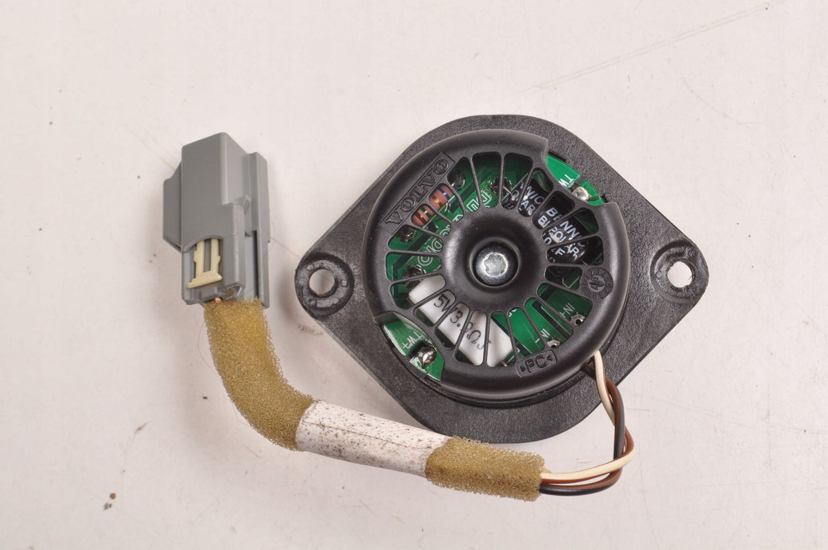 VOLVO C70 II TWEETER