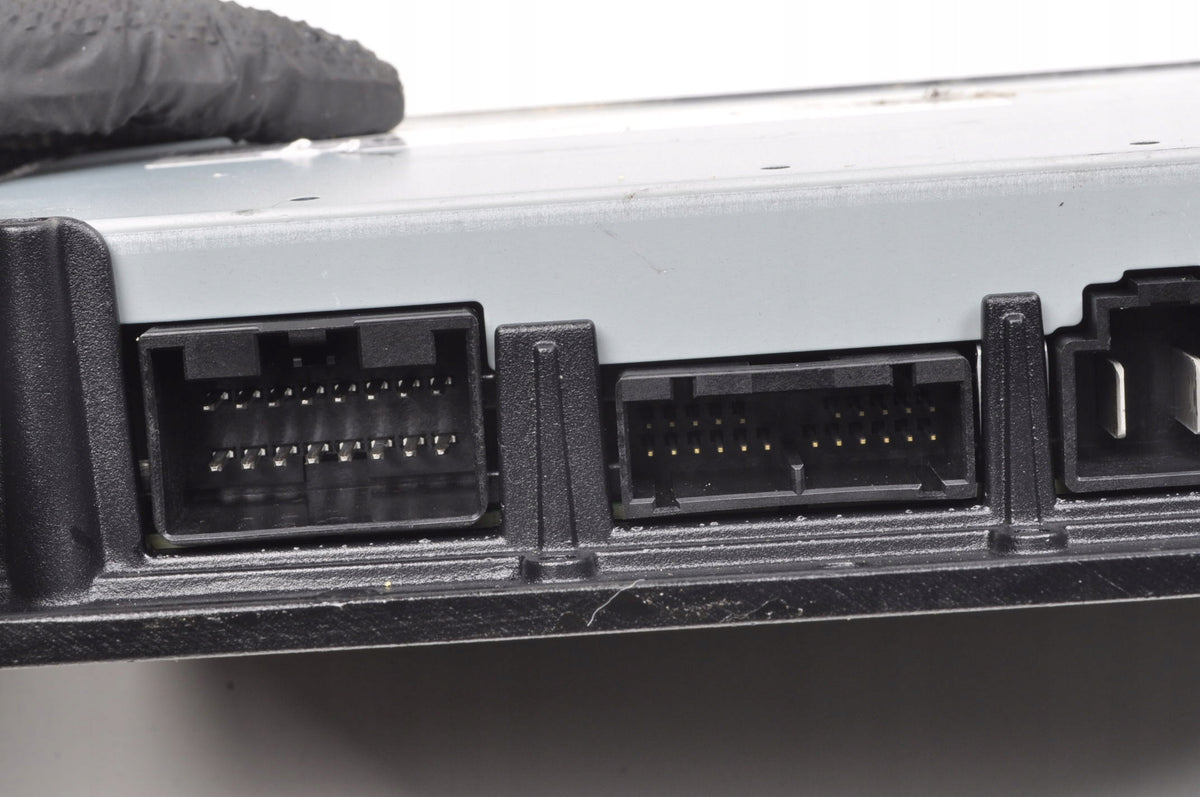 VOLVO EC40 C40 XC40 RADIO AMPLIFIER 2025R 32264589
