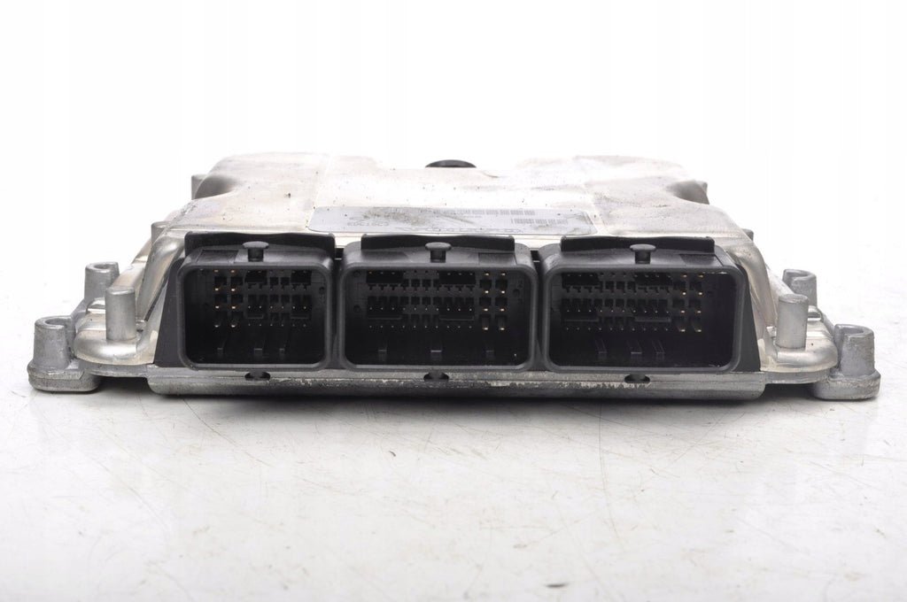 VOLVO S40 AND V40 1.9 DI COMPUTER ENGINE DRIVER 30620956