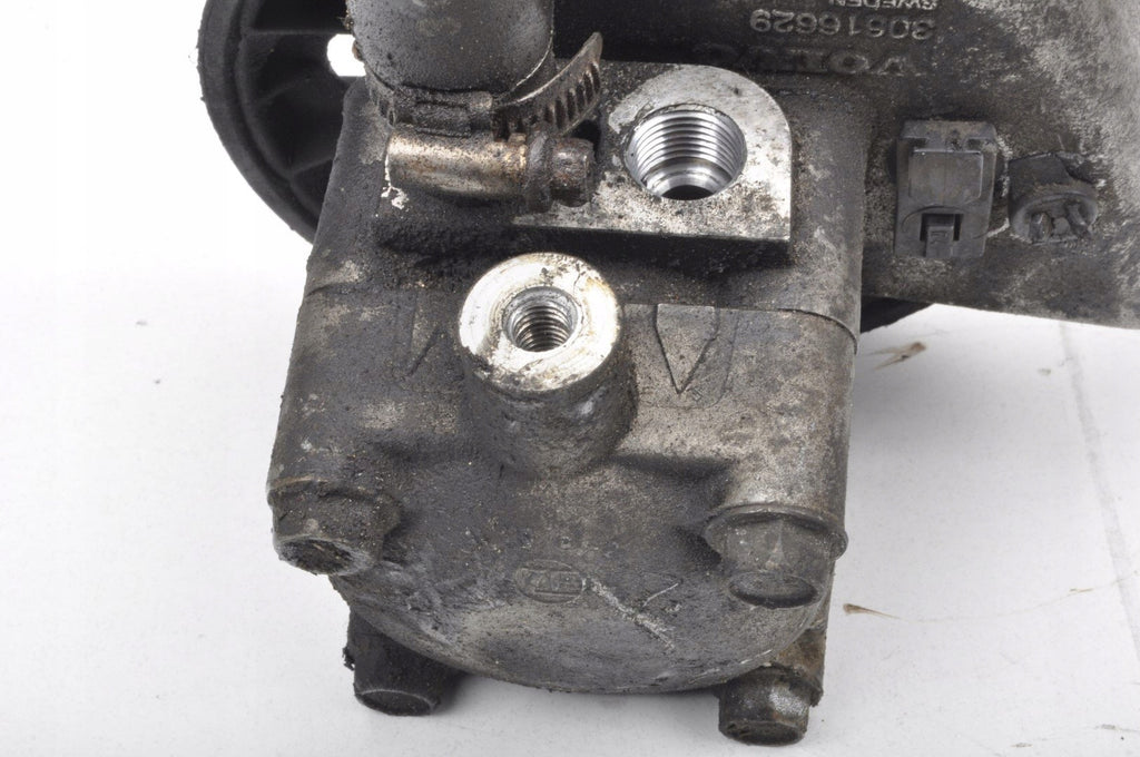 VOLVO S40 AND V40 2.0T POWER STEERING PUMP 7613955112