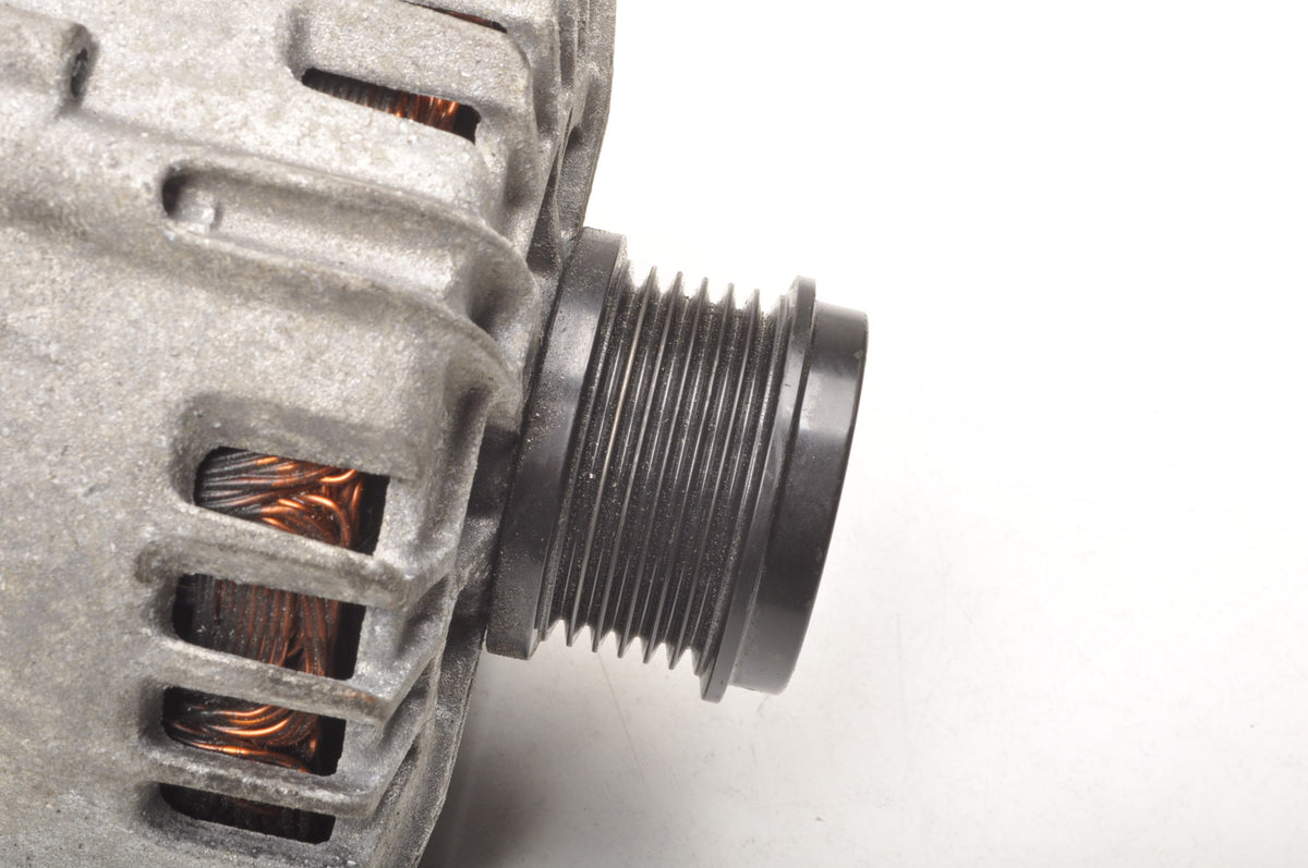 VOLVO S40 II 1.6 D2 ALTERNATOR 36012505