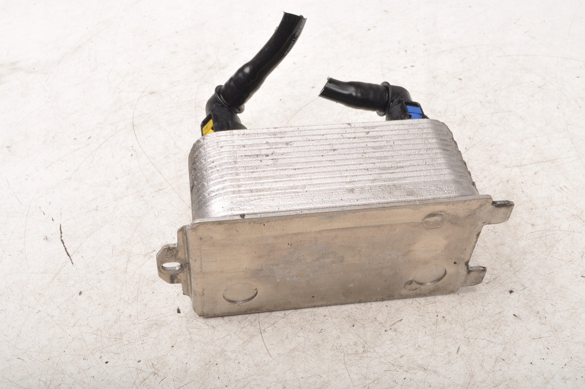VOLVO S40 II 2.0 D3 150KM OIL COOLER 31305197