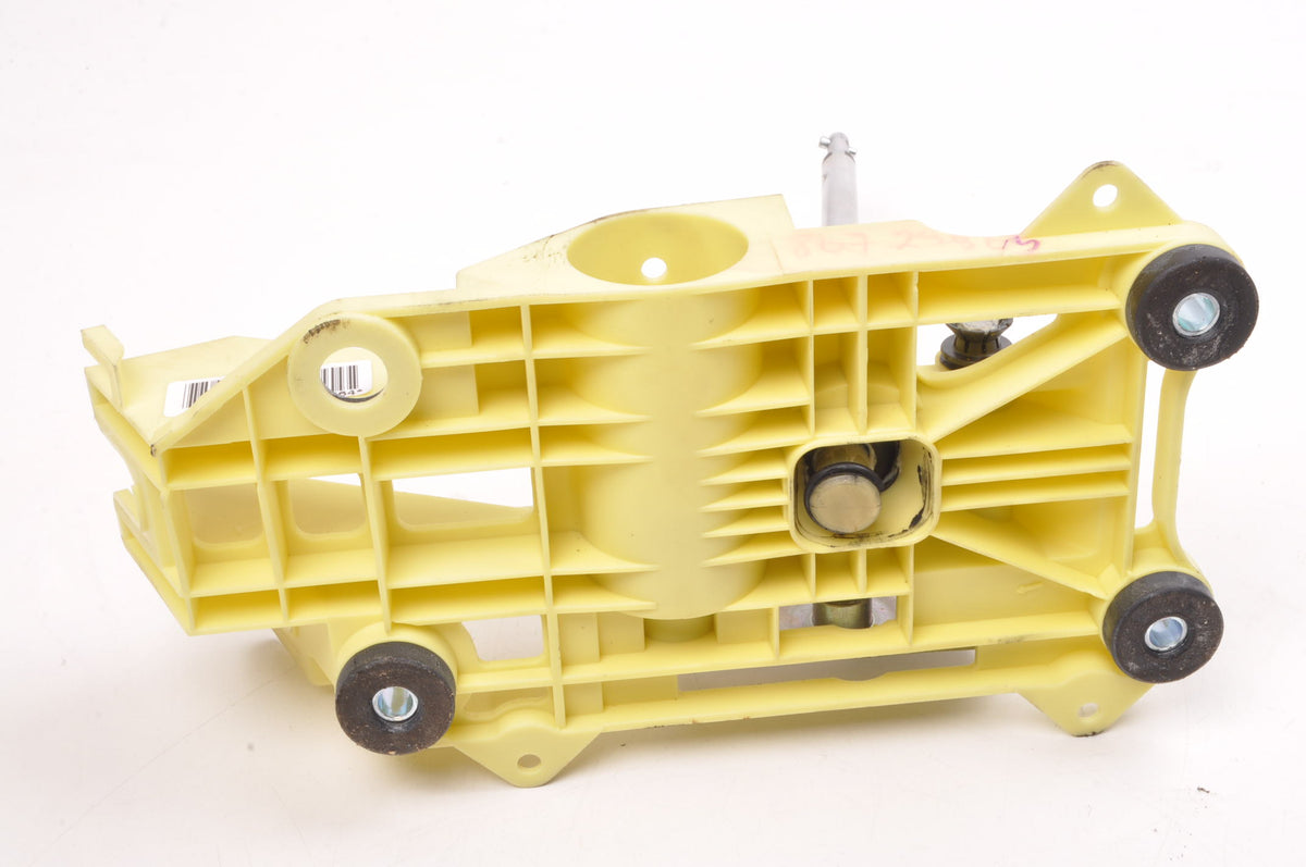 VOLVO S40 II C30 C70 V50 2.0 D3 SELECTOR GEARBOX JACK 31280764