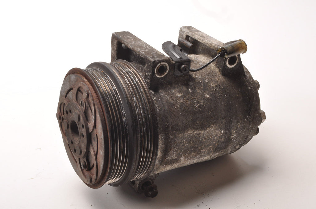 VOLVO S40 II C30 C70 V50 2.0 D4 177KM AIR CONDITIONING COMPRESSOR 31308257