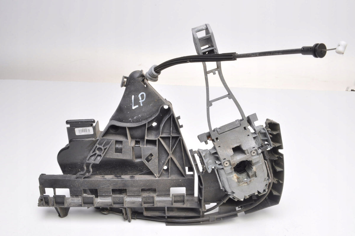 VOLVO S40 II DOOR LOCK LEFT FRONT EUROPE 30753657