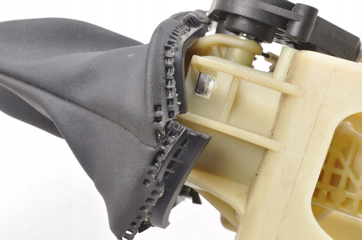 VOLVO S40 II V50 2.0 D SELECTOR GEARBOX JACK 30783139