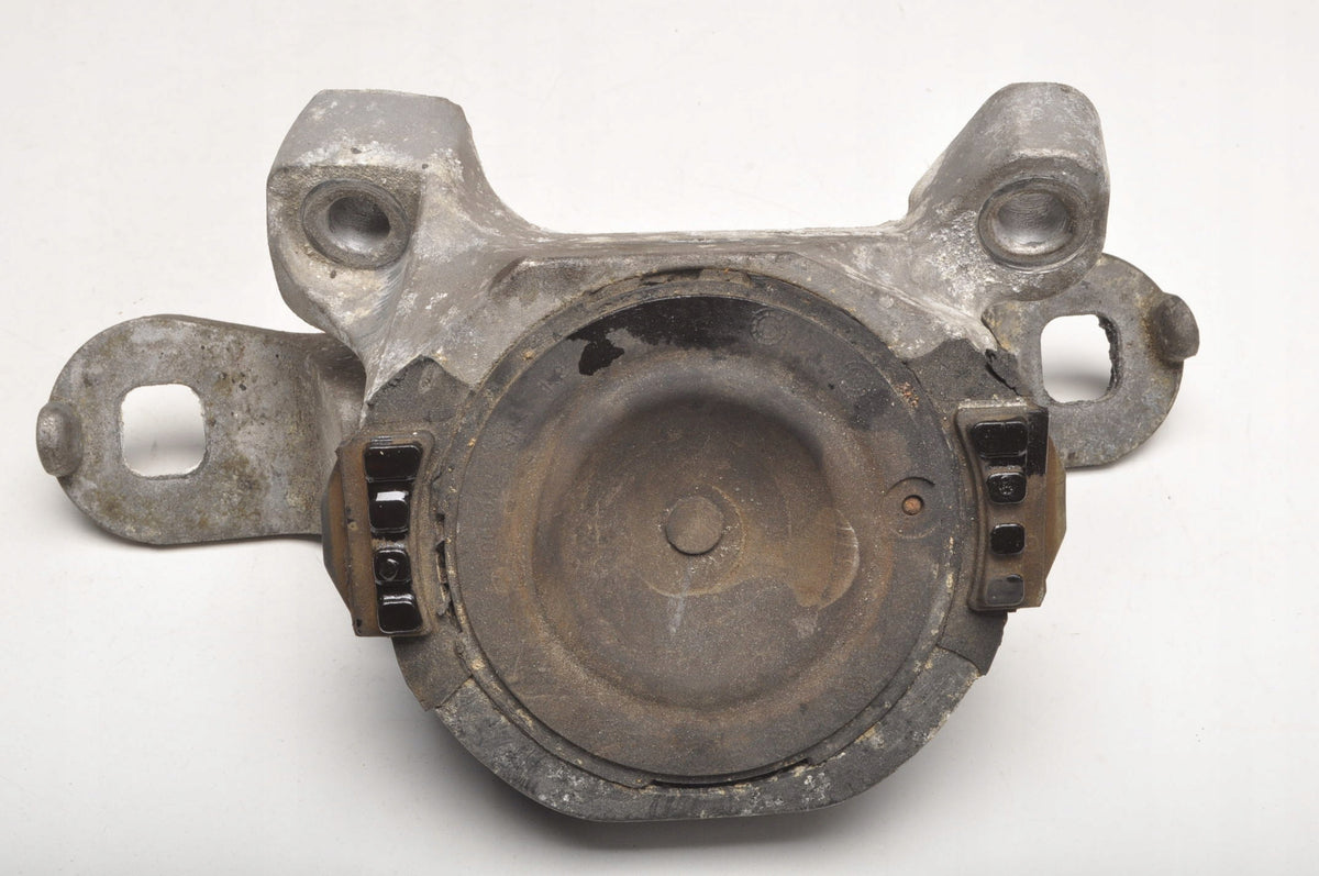 VOLVO S40 II V50 2.5 T5 220KM PAW ENGINE CUSHION