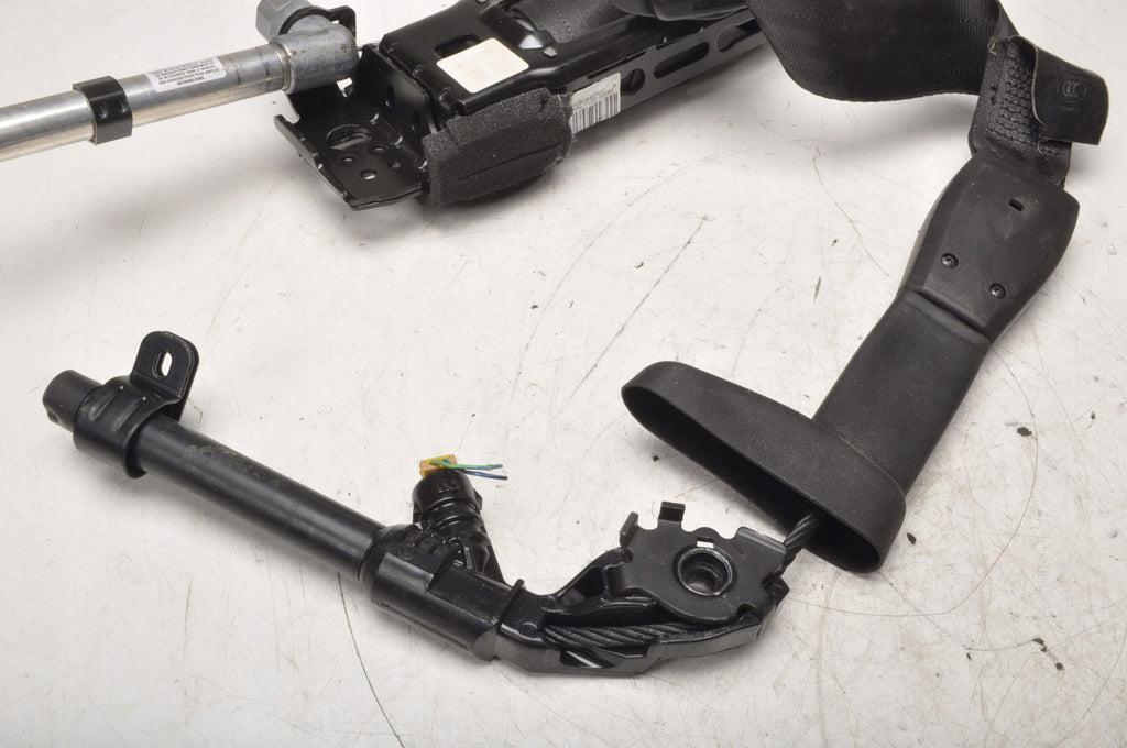 VOLVO S40 II V50 BELT RIGHT FRONT 31320495