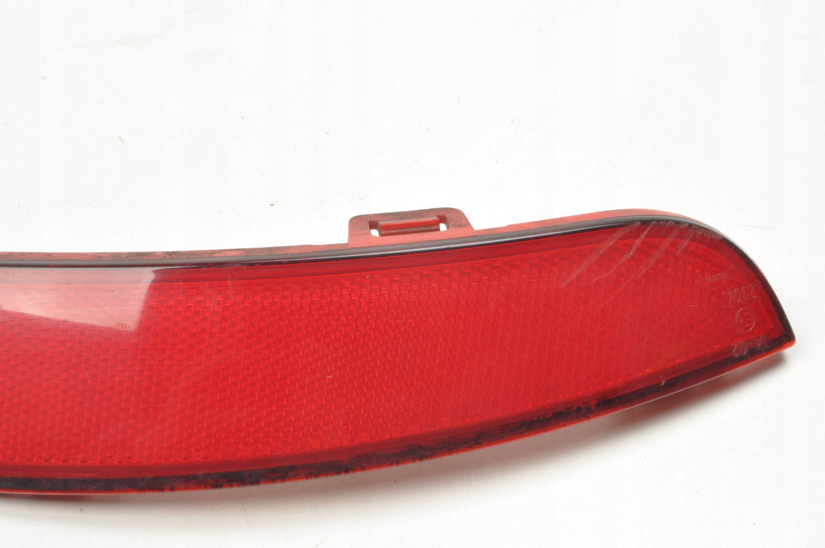 VOLVO S40 II V50 BUMPER REFLECTOR LEFT REAR 30763345