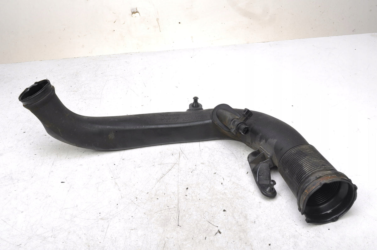 VOLVO S40 II V50 C30 D INTERCOOLER HOSE 31293720