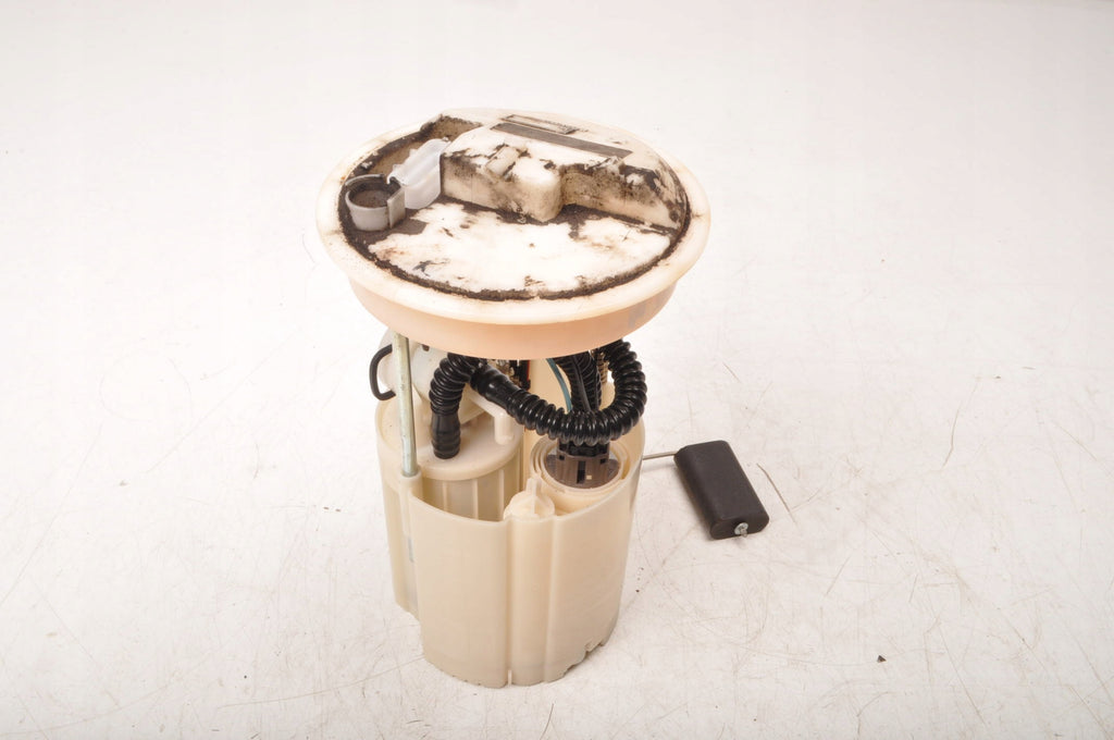 VOLVO S40 II V50 C70 C30 2.4 20V 170KM FUEL PUMP 0580314039