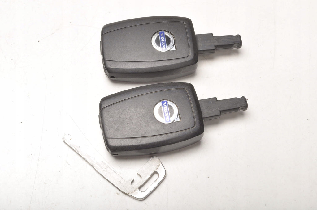VOLVO S40 II V50 C70 C30 BOX MODULE BSI KEYS 30765471