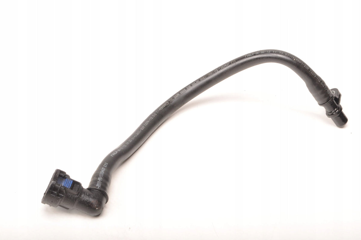 VOLVO S40 II V50 C70 II D3 AV61-7890-PB OIL PIPE